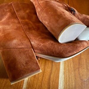 Sam Edelman rust suede booties
